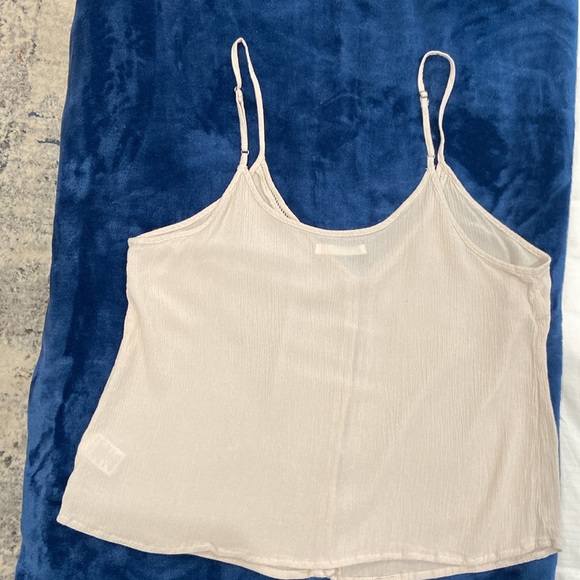 Be Cool Tan Cropped Top. Size M - Picture 2 of 6